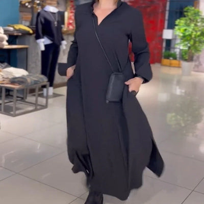 Løs lang kjole med sidesnit